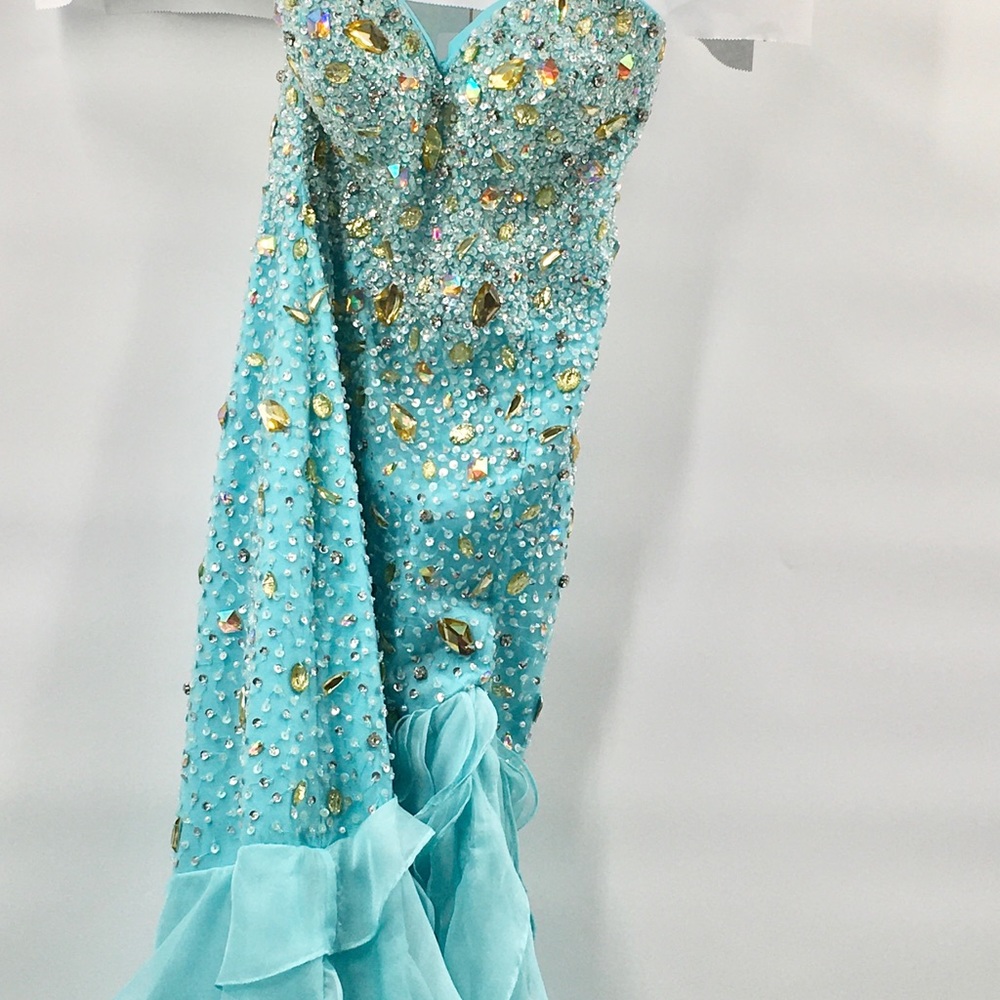 $1695 Terani Couture Aqua Ruffle Prom Gem … - Picture 7 of 14